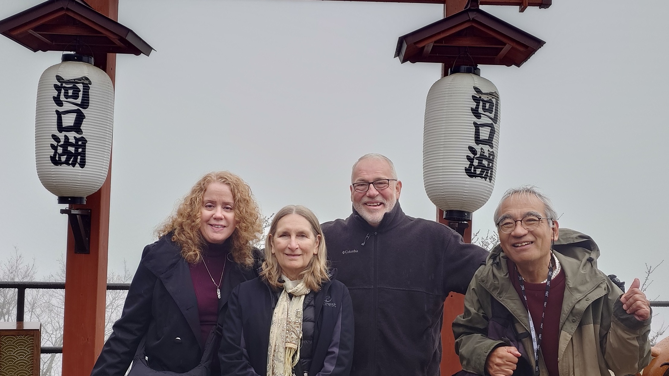 I introduced a one-day tour of the popular spots around Mt. Fuji