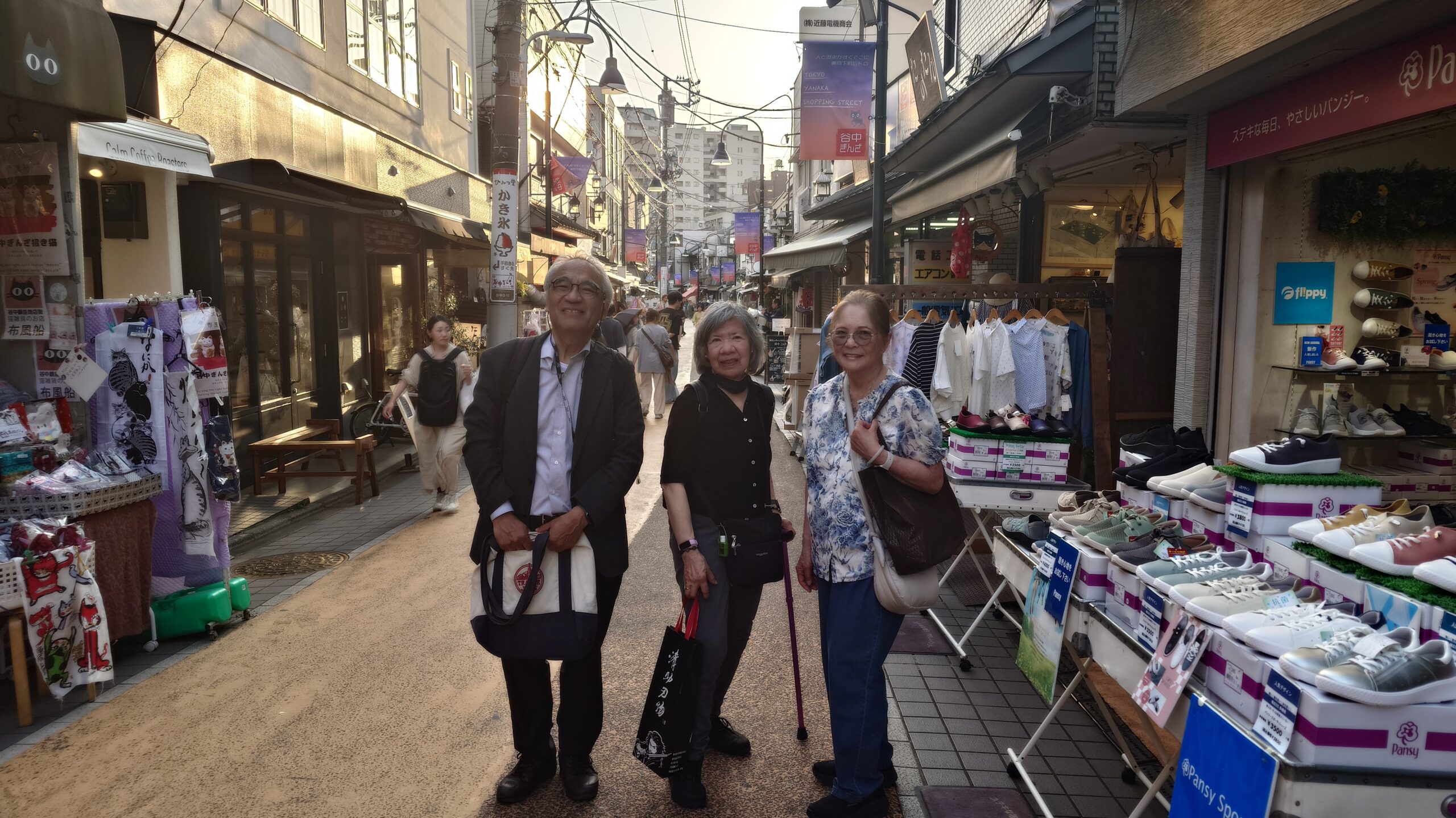Enjoying the atmosphere of Tokyo’s old downtown area
